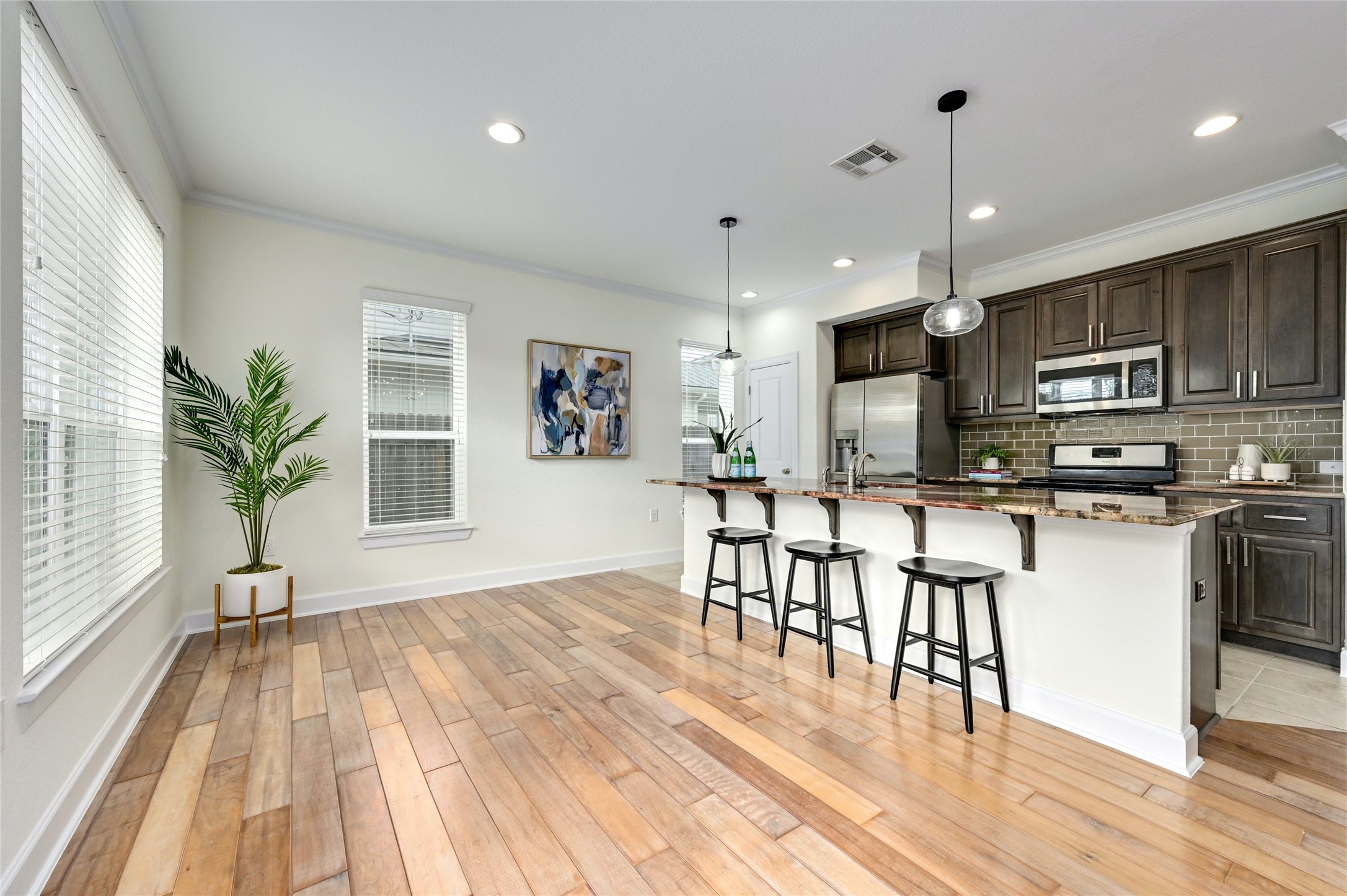 4707 Rosedale Avenue, Unit B Austin, TX 78756 - Photo 2 of 24 Open living/kitche/dining