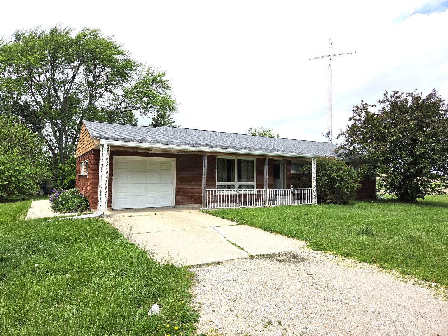 2335 North 30th Road Marseilles, IL 61341 - Photo 1 of 25