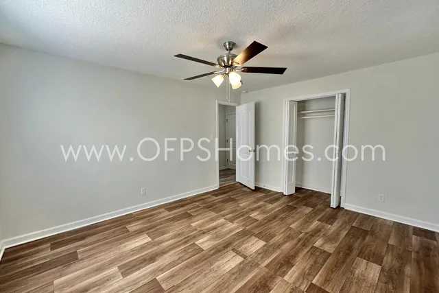 $1,795 | 326 Washington Avenue, Valparaiso, FL 32580