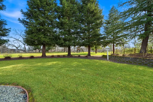 $1,096,000 | 9281 Chaps Lane, Palo Cedro, CA 96073