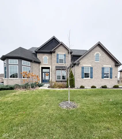 $785,000 | 1436 Hove Drive, Greenwood, IN 46143