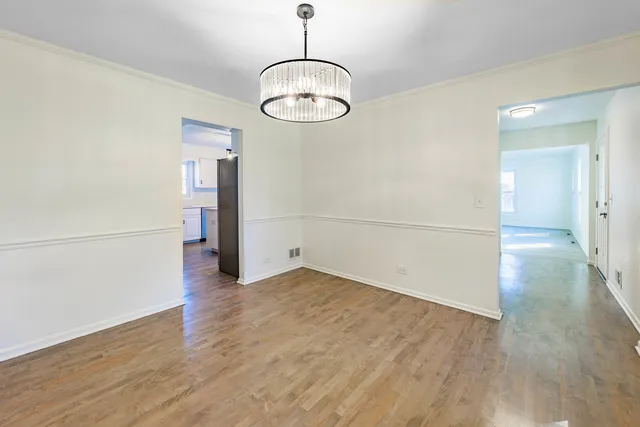 $645,000 | 1224 West Whytecliff Road, Palatine, IL 60067