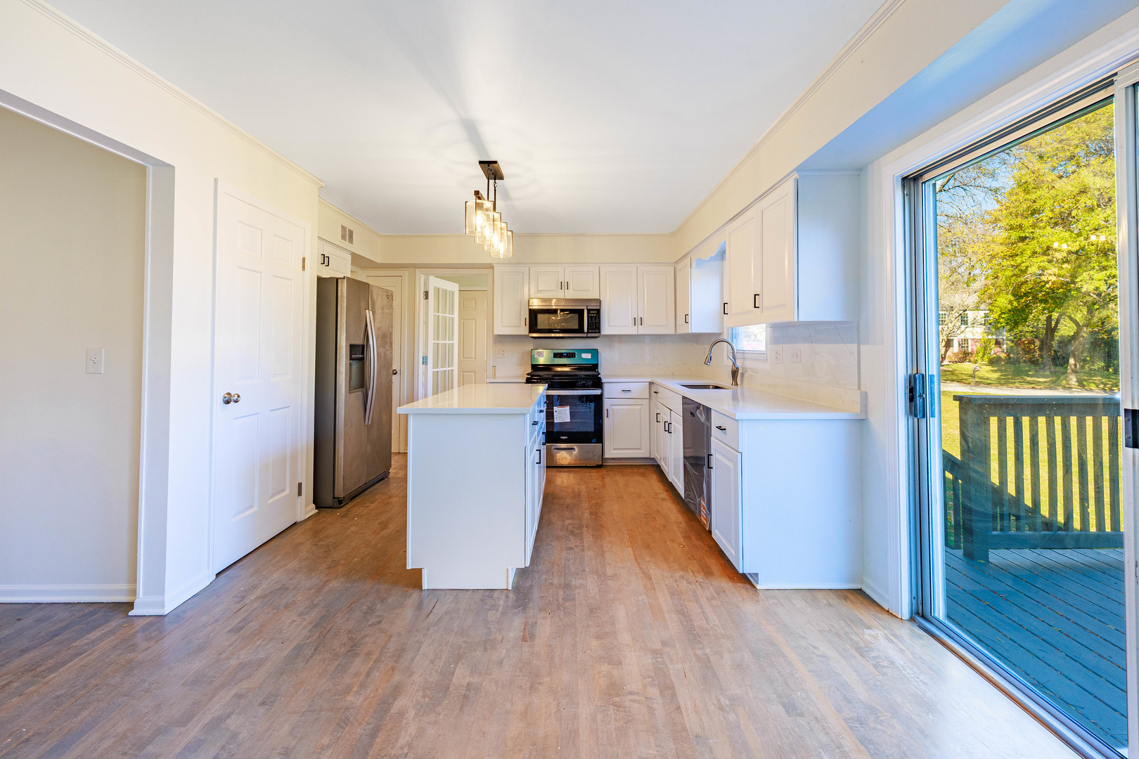 1224 West Whytecliff Road Palatine, IL 60067 - Photo 4 of 50