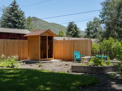 $1,150,000 | 611 3rd Avenue North, Hailey, ID 83333