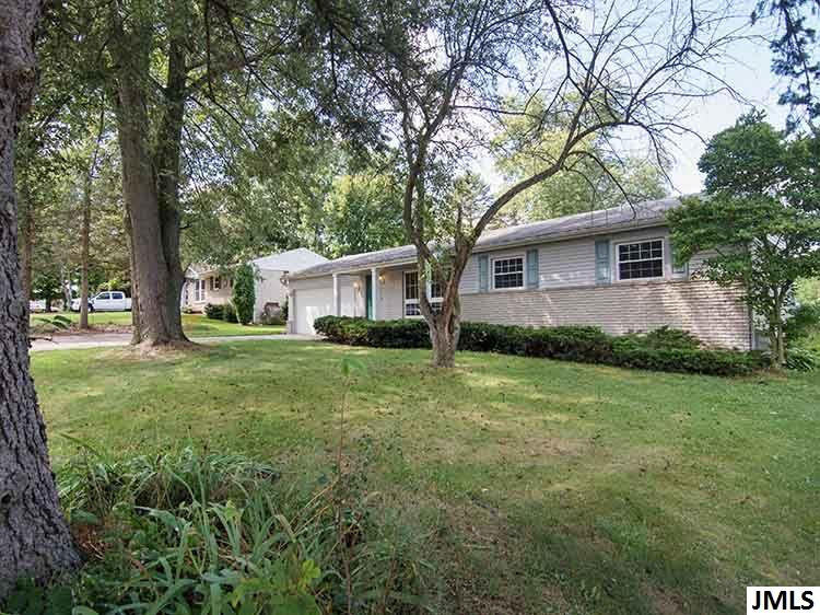 576 Robinson Road Jackson, MI 49203 - Photo 8 of 29 Photo 8