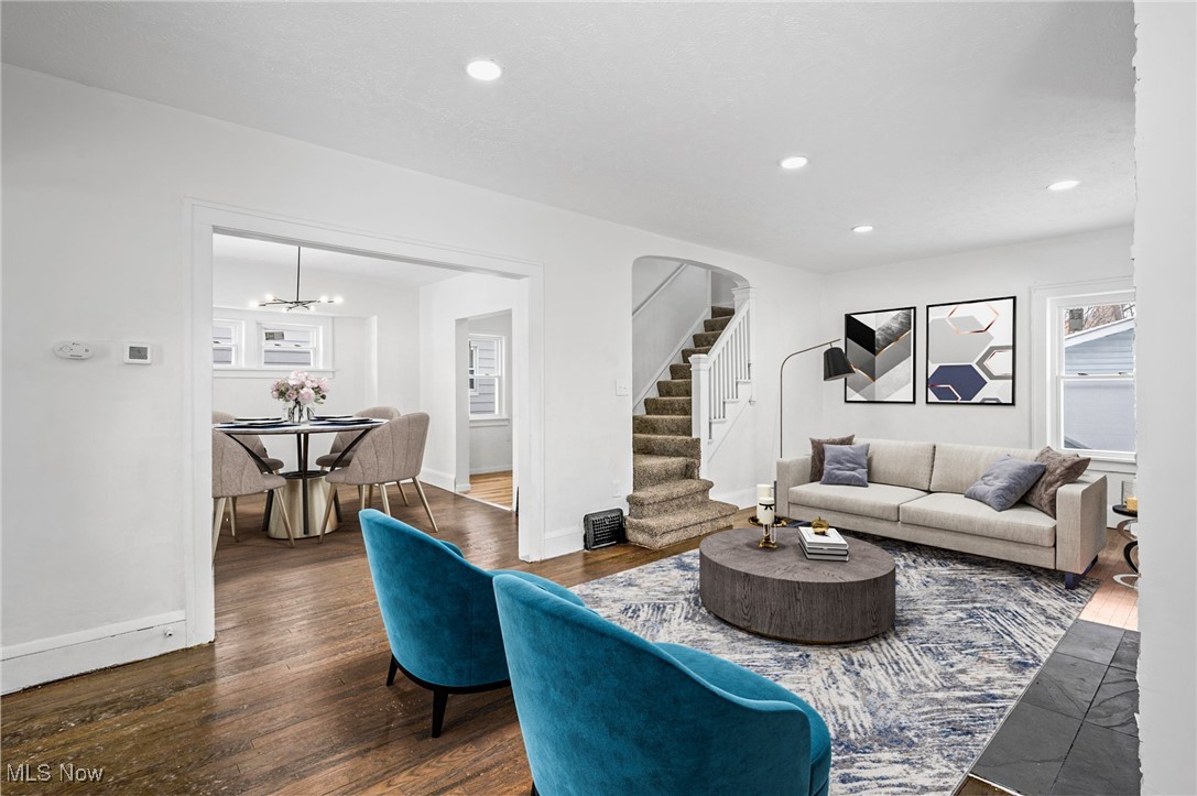 3404 Cedarbrook Road Cleveland, OH 44118 - Photo 11 of 37 Virtual staging