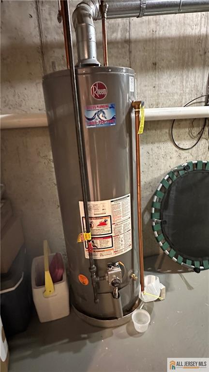 6 Rondell Lane, Unit 199 South Amboy, NJ 08879 - Photo 35 of 45