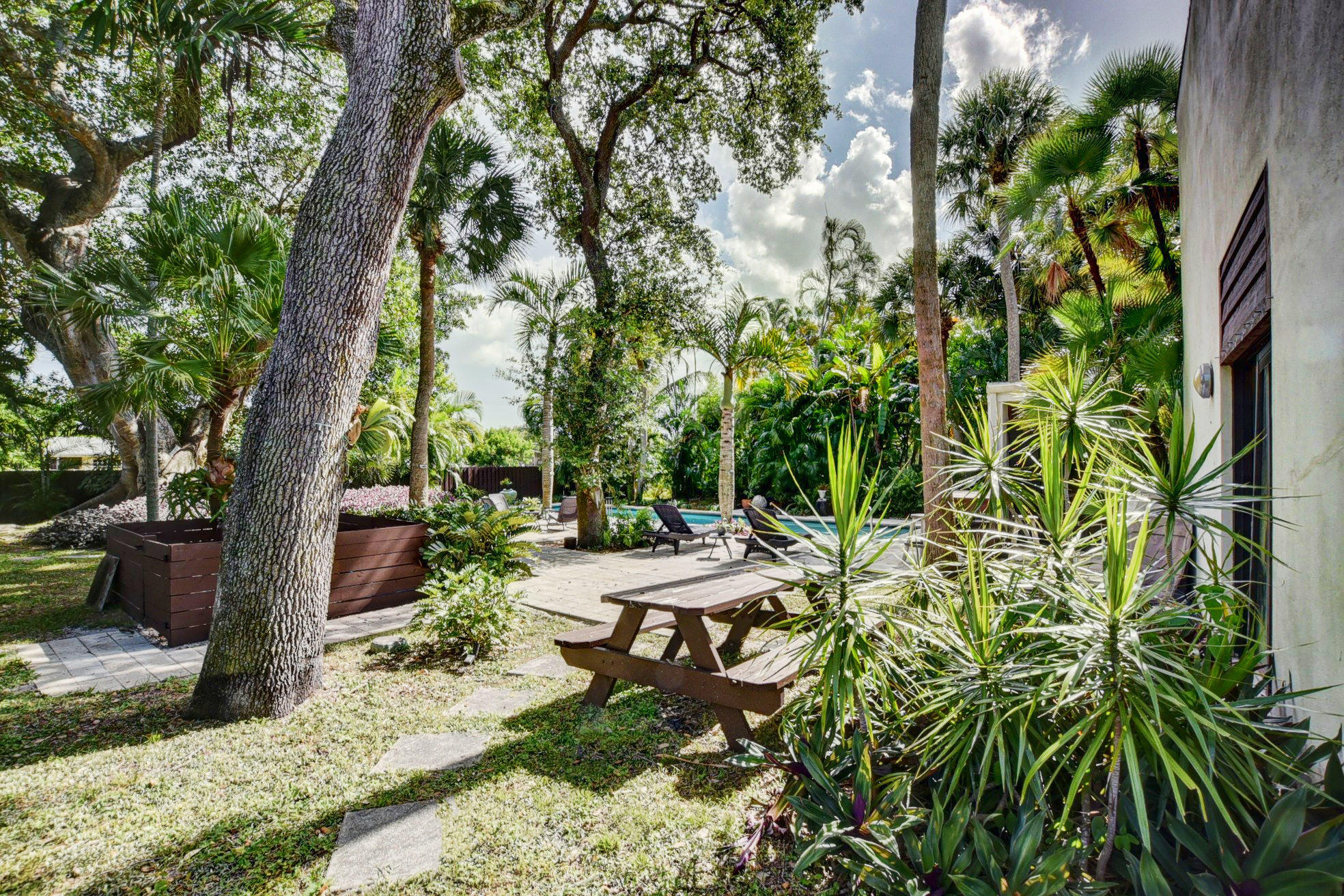 1240 Northwest 8th Street Boca Raton, FL 33486 - Photo 47 of 55 Backyard