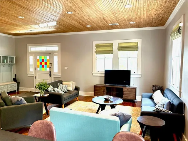 $4,800 | 6321 Barrett Street, New Orleans, LA 70118