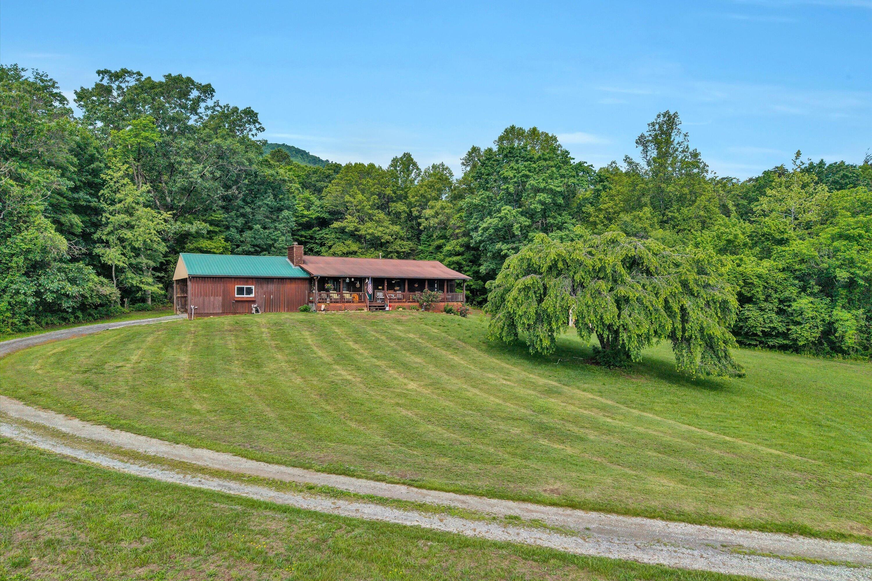 1550 Vernon Lane Blue Ridge, VA 24064 - Photo 2 of 45 02-SGP-20260527094312