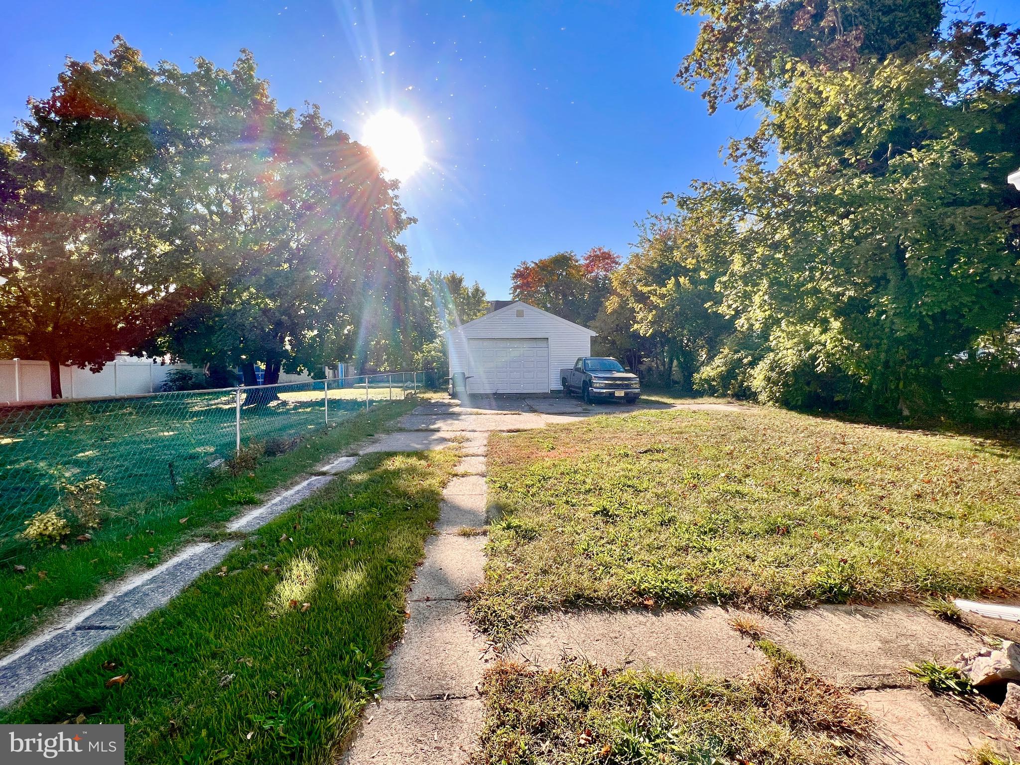 7 North Chester Avenue Riverside, NJ 08075 - Photo 4 of 10 LARGE YARD AND GARAGE