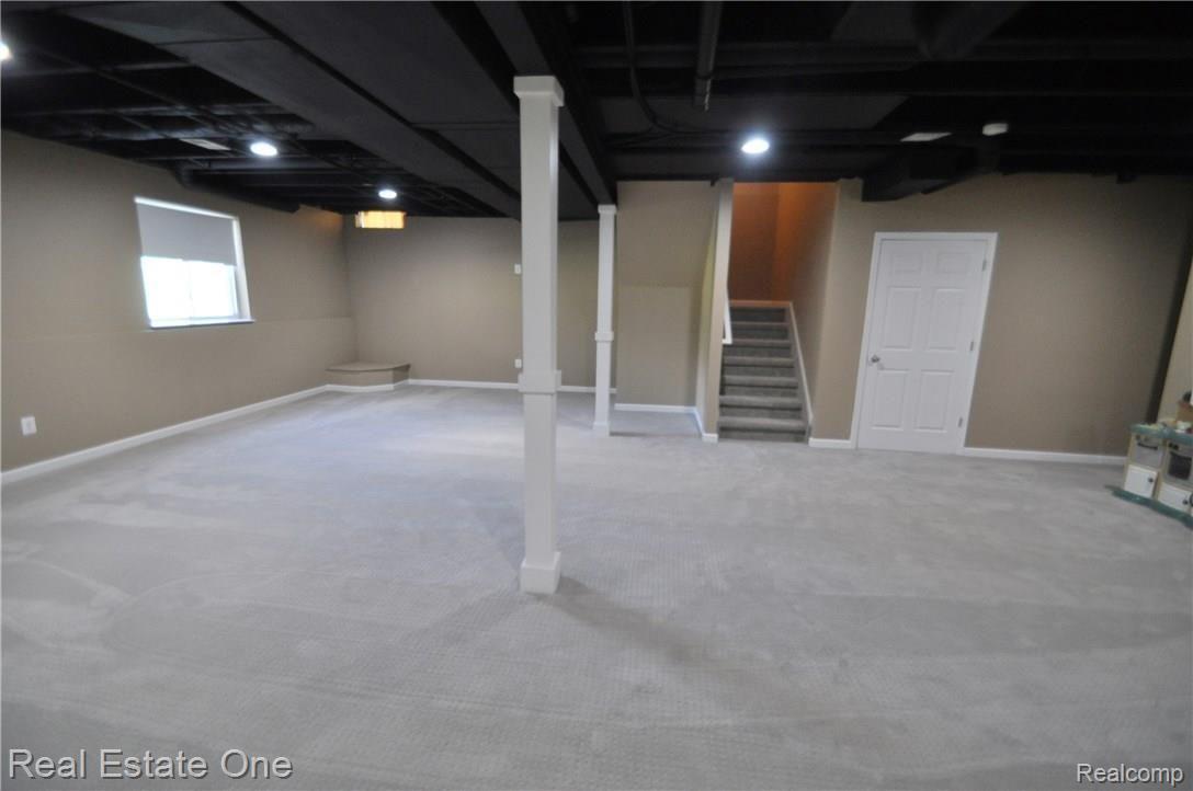 3398 Connors Drive Rochester, MI 48307 - Photo 23 of 43 23.JPG