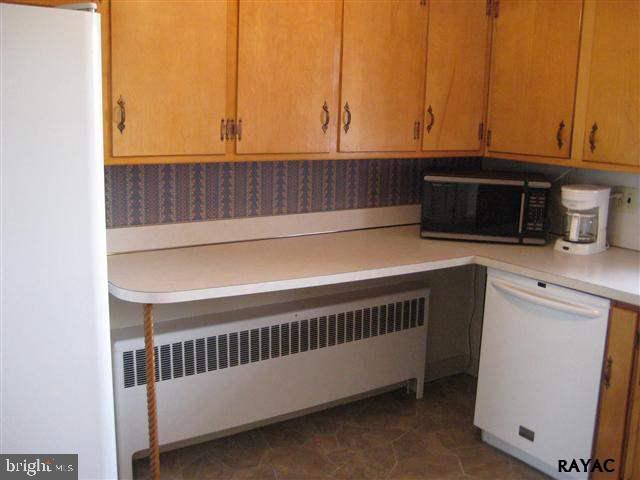 961 Locust Grove Road York, PA 17402 - Photo 6 of 20 Gallery Image 6