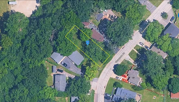 $23,999 | 520 Sycamore Drive, Round Lake, IL 60073