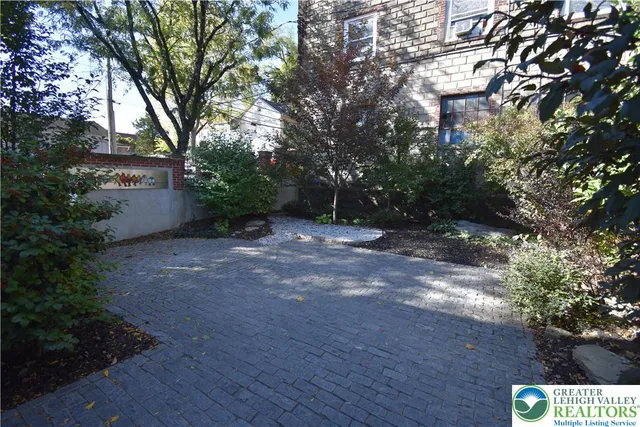 a view of a outdoor space with a tree