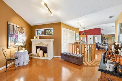 $800,000 | 13170 Southeast Flamingo Drive, Hobe Sound, FL 33455