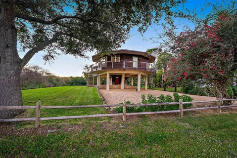 $800,000 | 13170 Southeast Flamingo Drive, Hobe Sound, FL 33455