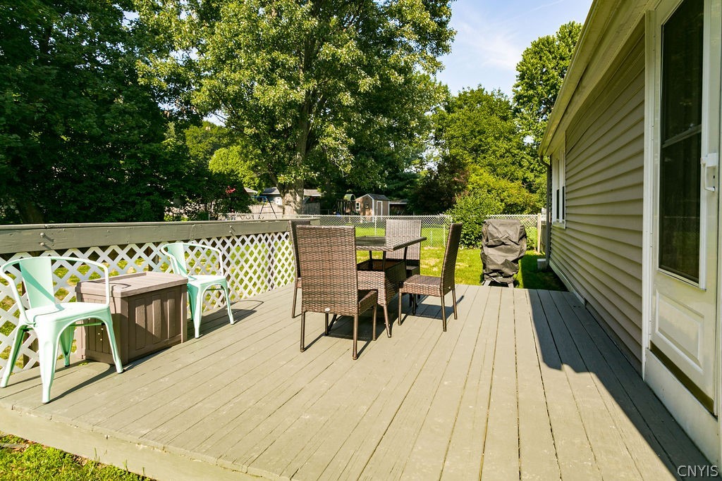 106 Ormsby Drive Onondaga, NY 13219 - Photo 41 of 45