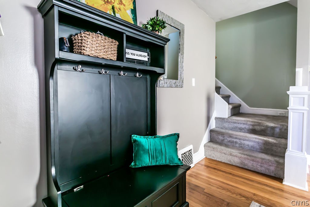 106 Ormsby Drive Onondaga, NY 13219 - Photo 7 of 45