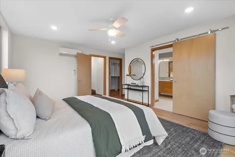 $850,000 | 5017 Fauntleroy Way Southwest, Unit B, Seattle, WA 98136