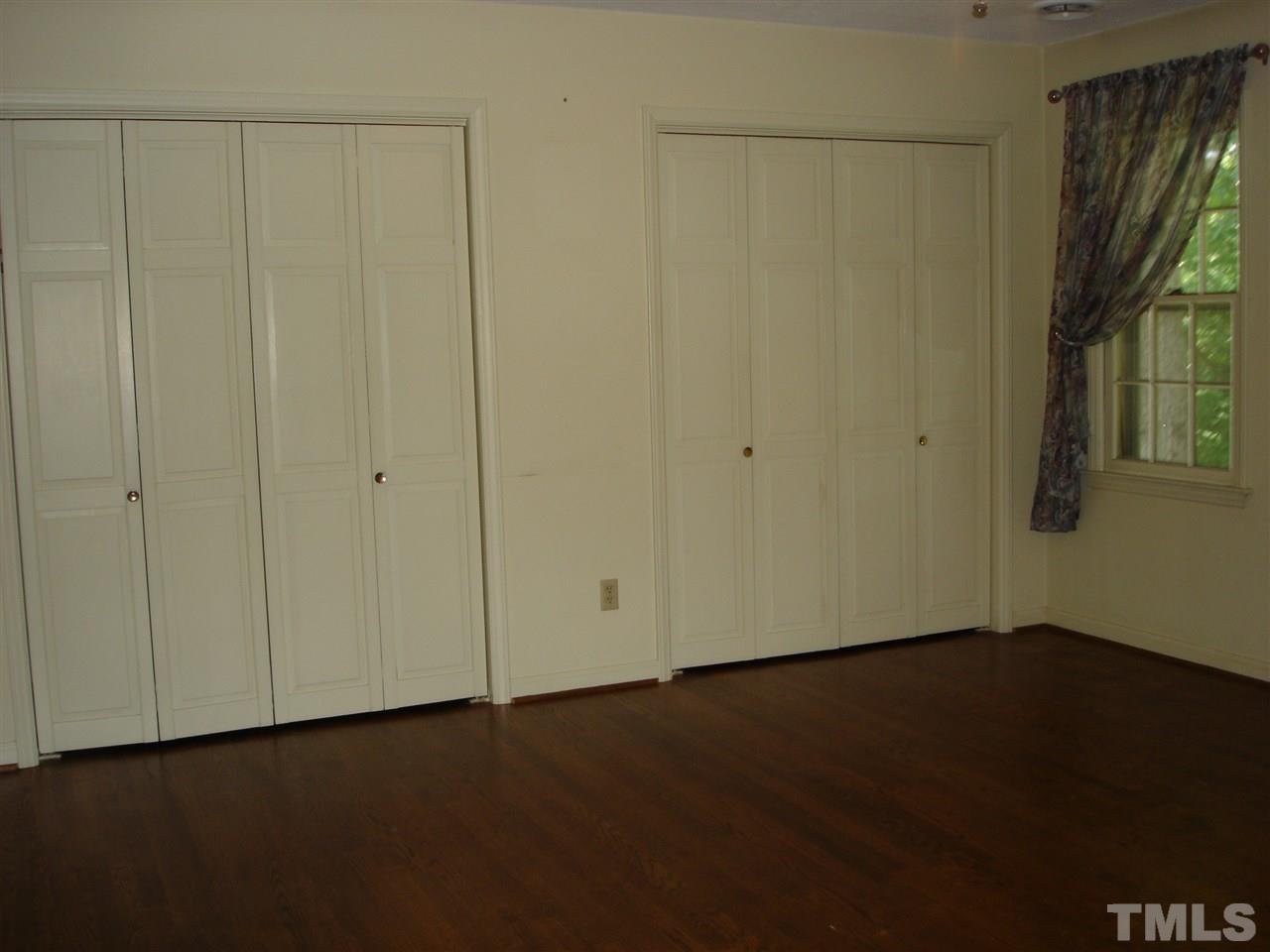 4516 Oak Park Road Raleigh, NC 27612 - Photo 12 of 17 a view of small space