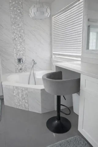 $3,500 | 6000 Adriatic Way, West Palm Beach, FL 33413