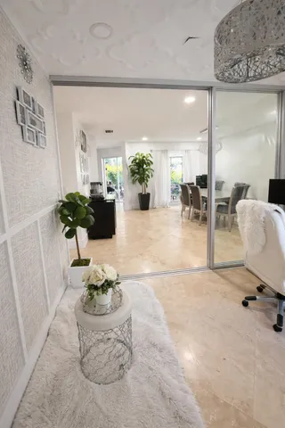 $3,500 | 6000 Adriatic Way, West Palm Beach, FL 33413