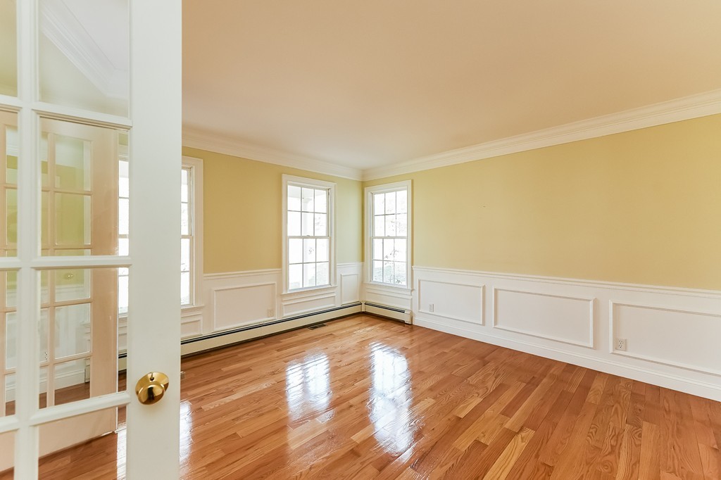 486 Spring Street Marshfield, MA 02050 - Photo 16 of 30 Gallery Image 16