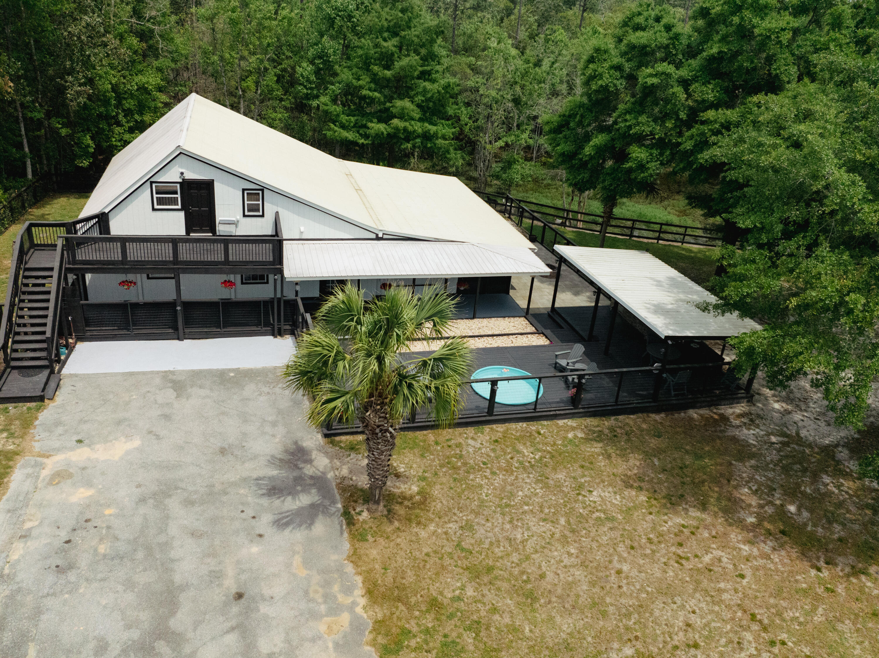 324 Suggs Road Freeport, FL 32439 - Photo 5 of 54 DJI_0132
