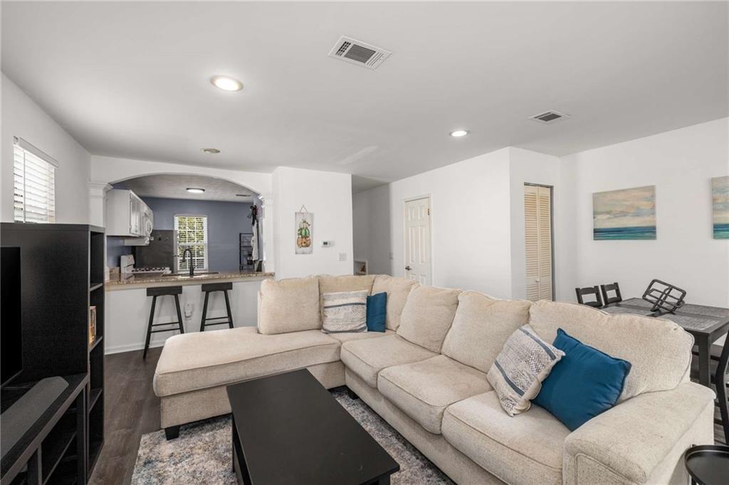 3374 Misty Harbor Trail Atlanta, GA 30340 - Photo 5 of 32