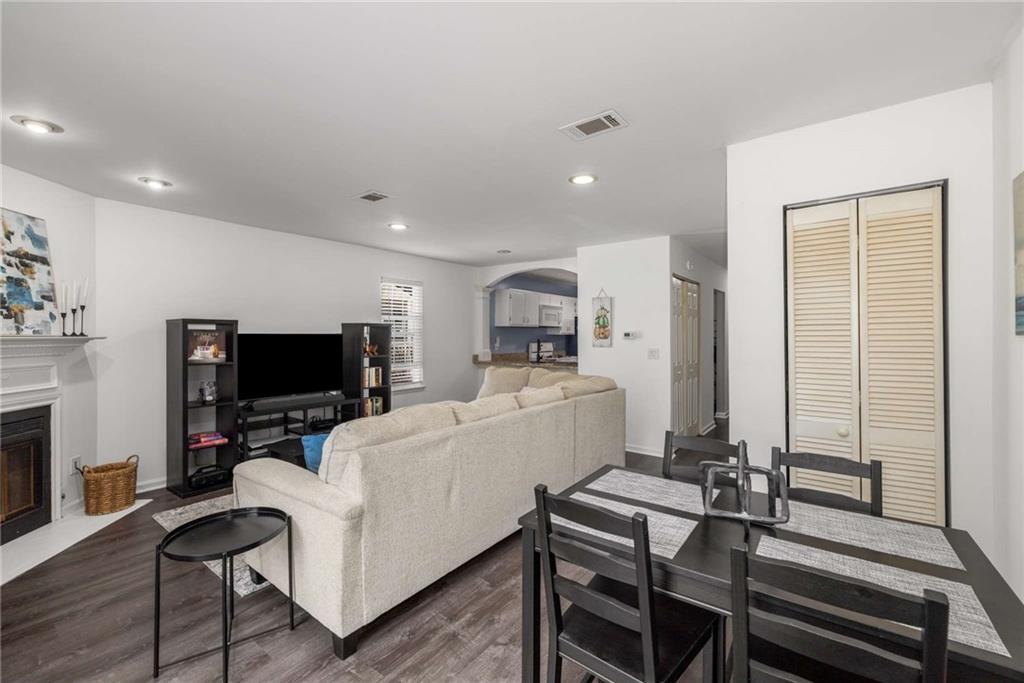 3374 Misty Harbor Trail Atlanta, GA 30340 - Photo 6 of 32