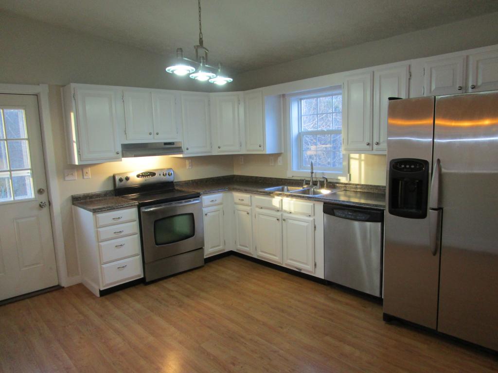 32 Ham Road Raymond, NH 03077 - Photo 2 of 28 Gallery Image 2