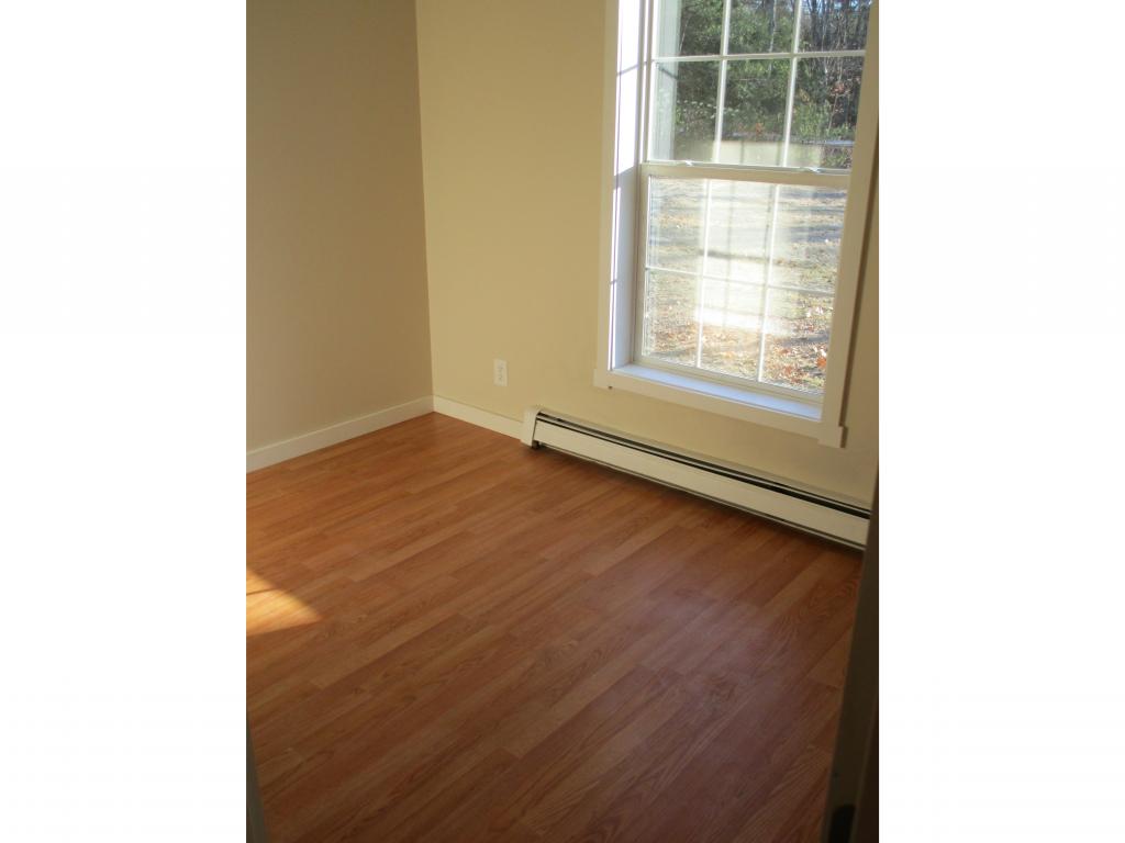 32 Ham Road Raymond, NH 03077 - Photo 11 of 28 Gallery Image 11