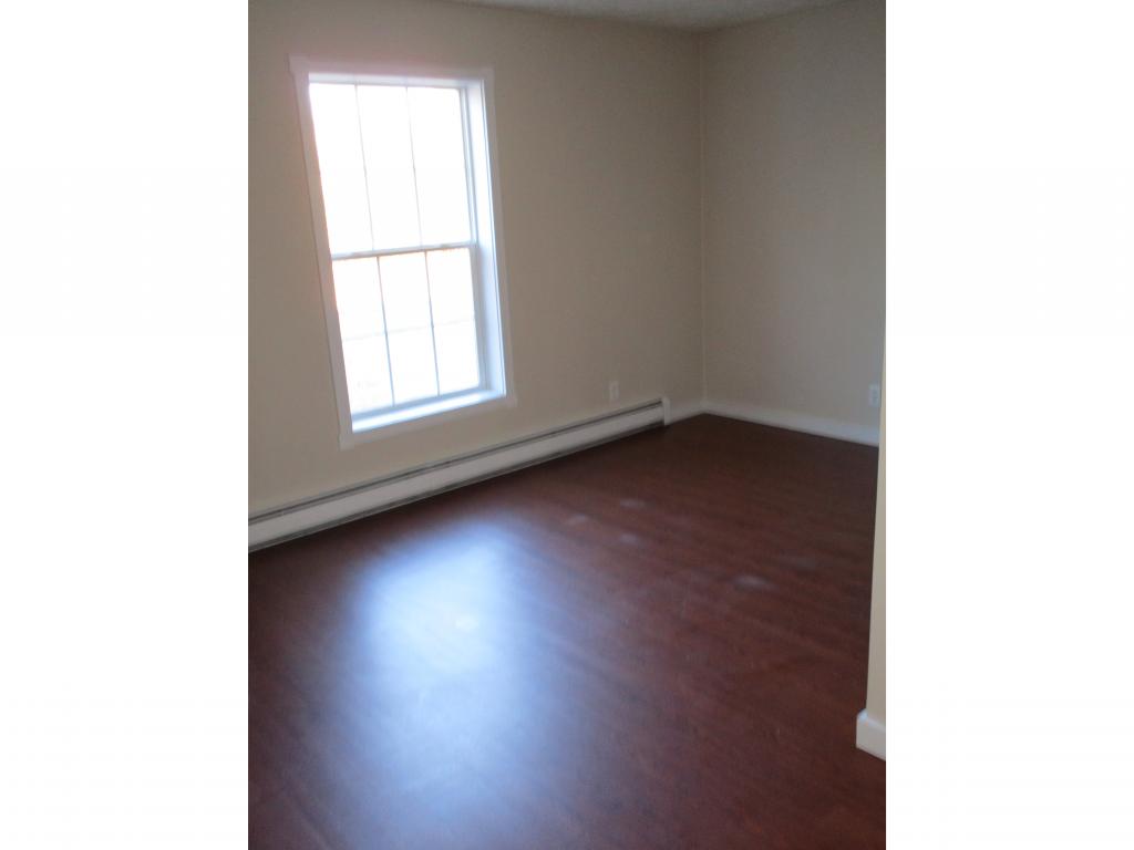 32 Ham Road Raymond, NH 03077 - Photo 14 of 28 Gallery Image 14