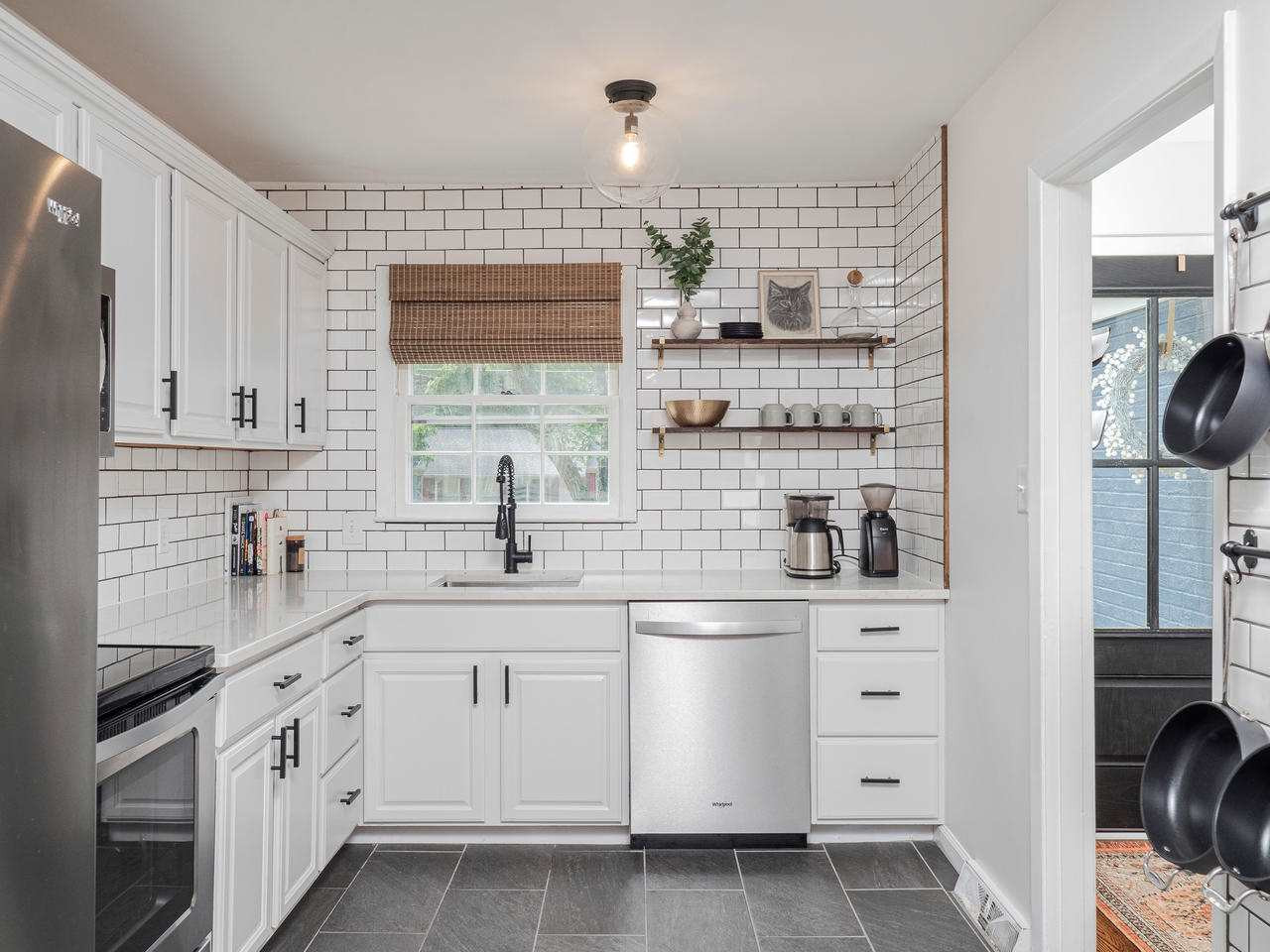 2901 Gladstone Drive Raleigh, NC 27610 - Photo 6 of 30 Gorgeous Backsplash