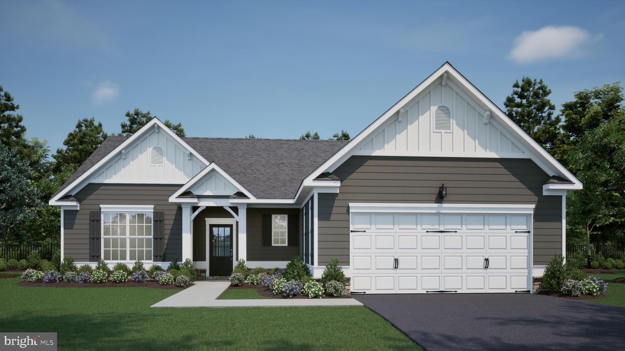 a view of a yard in front of house