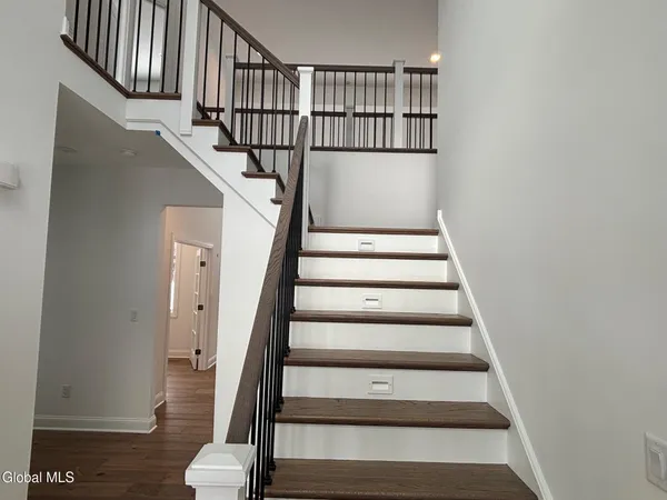 $884,500 | 14 Brookhaven Court, Wilton, NY 12866