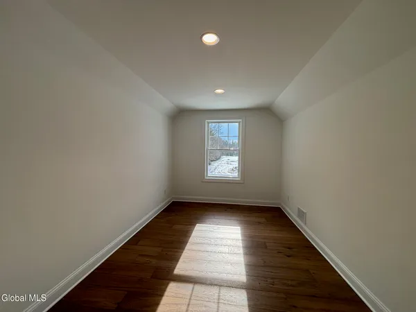 $884,500 | 14 Brookhaven Court, Wilton, NY 12866