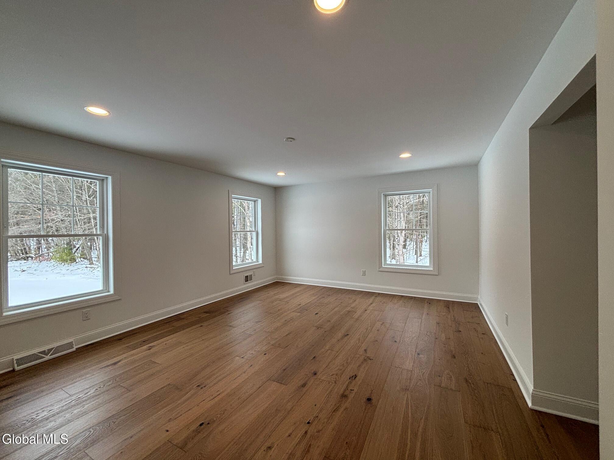 14 Brookhaven Court Wilton, NY 12866 - Photo 32 of 47 IMG_2166