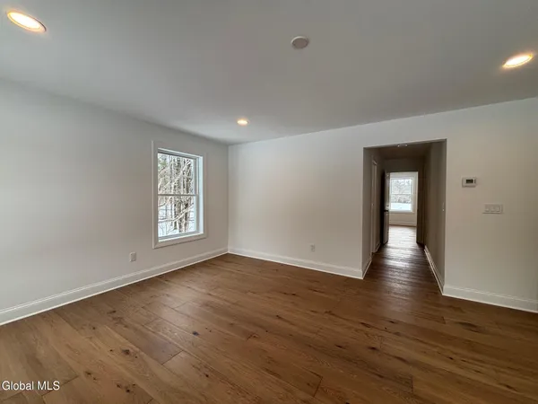 $884,500 | 14 Brookhaven Court, Wilton, NY 12866