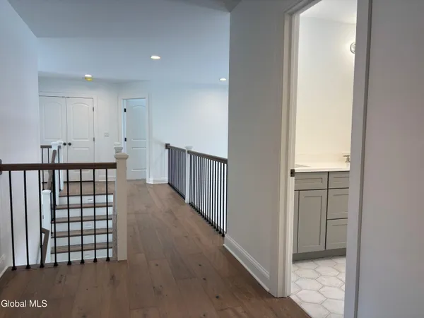 $884,500 | 14 Brookhaven Court, Wilton, NY 12866