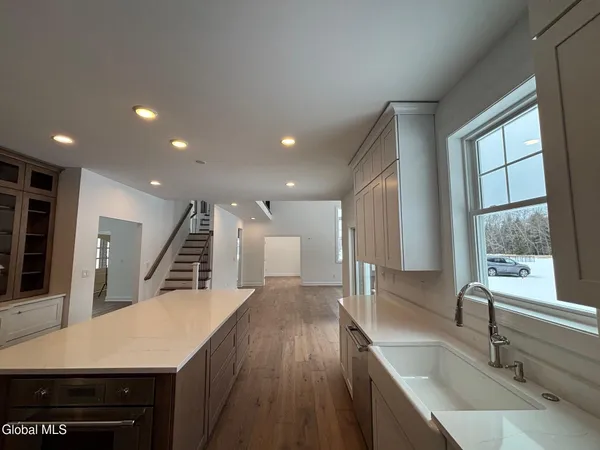 $884,500 | 14 Brookhaven Court, Wilton, NY 12866