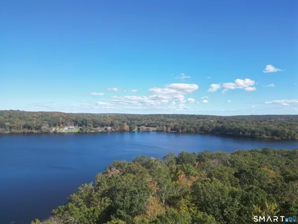 $2,100,000 | 23-1 Heritage Road, East Lyme, CT 06333