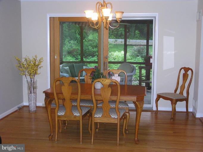9409 Crosby Road Silver Spring, MD 20910 - Photo 4 of 25 Dining Room