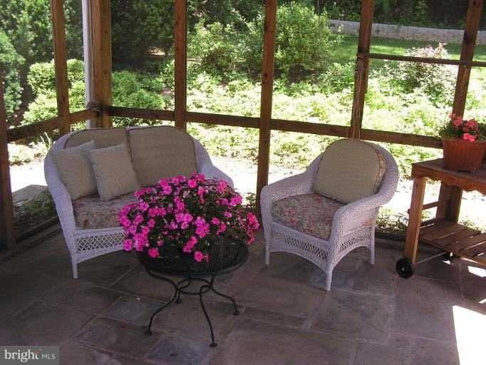 9409 Crosby Road Silver Spring, MD 20910 - Photo 5 of 25 Porch
