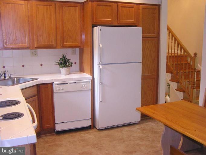 9409 Crosby Road Silver Spring, MD 20910 - Photo 8 of 25 Kitchen #2