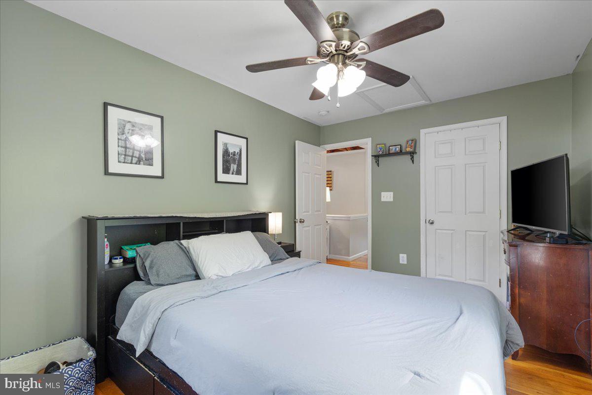 976 Eagle Point Lusby, MD 20657 - Photo 14 of 29 Gallery Image 14