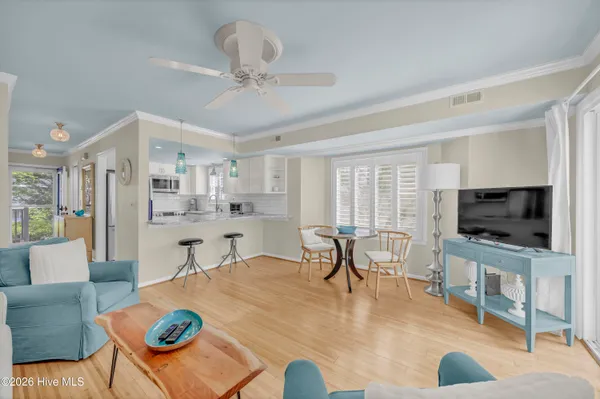 $2,800 | 2029 Eastwood Road, Unit 157, Wilmington, NC 28403