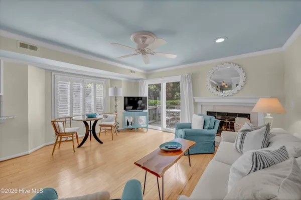 $2,800 | 2029 Eastwood Road, Unit 157, Wilmington, NC 28403