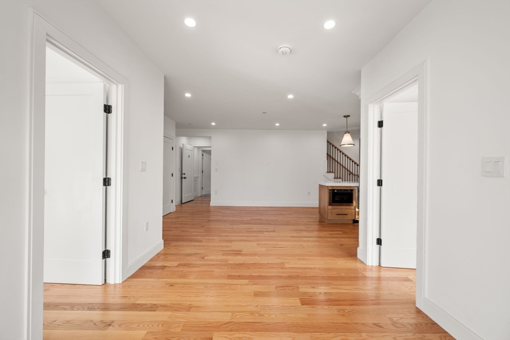 9 Sydney Street, Unit 301 Boston, MA 02125 - Photo 5 of 25